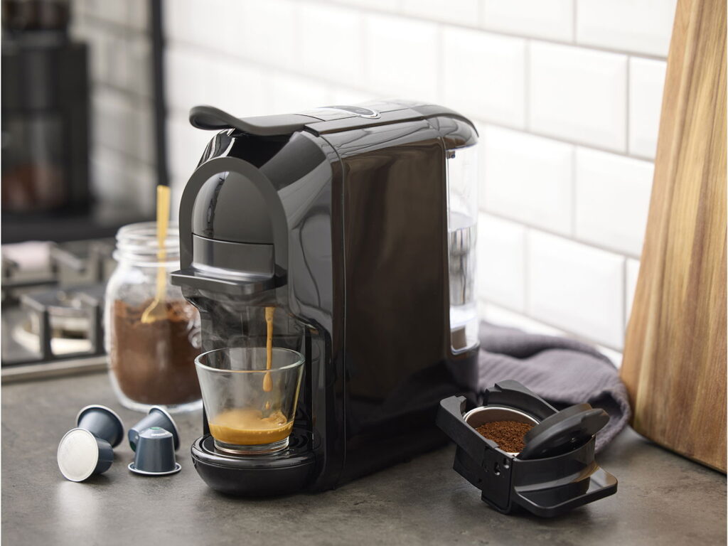 Kaffemaskine 2-i-1 1450 watt Sort