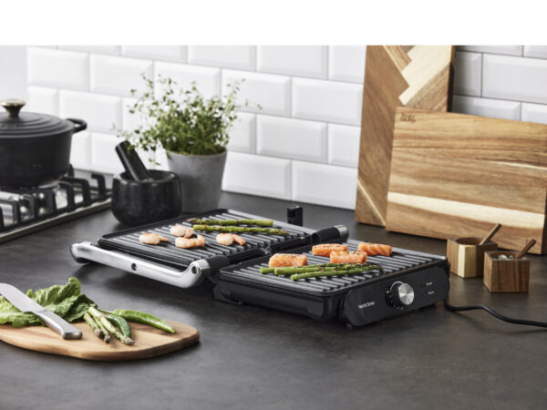 Paninigrill aft. plader 2000 watt Sort
