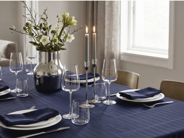 Dug 150x270 Essence  Suite One Navy blue